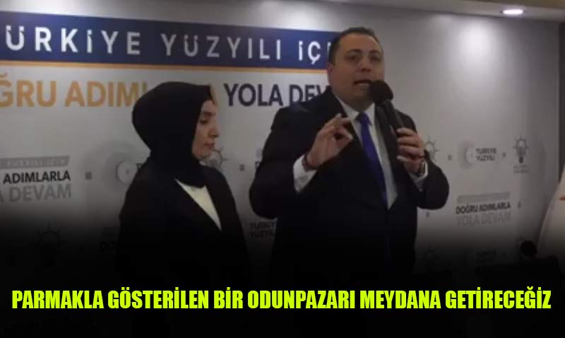 Hasan H�seyin K�ksal adayl���n� salona s��mayan bir kalabal�kla a��klad�