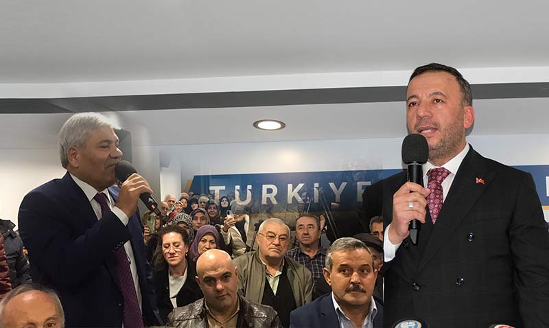 Ahmet Sivri Tepeba�� Belediye Ba�kanl���na adayl���n� a��klad�