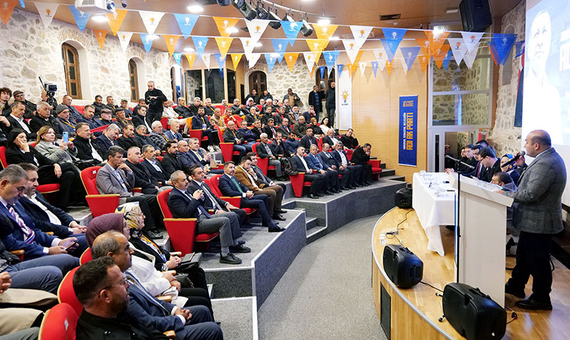 AK Parti Eski�ehir�de 12 d�� il�enin kongreleri tamamland�