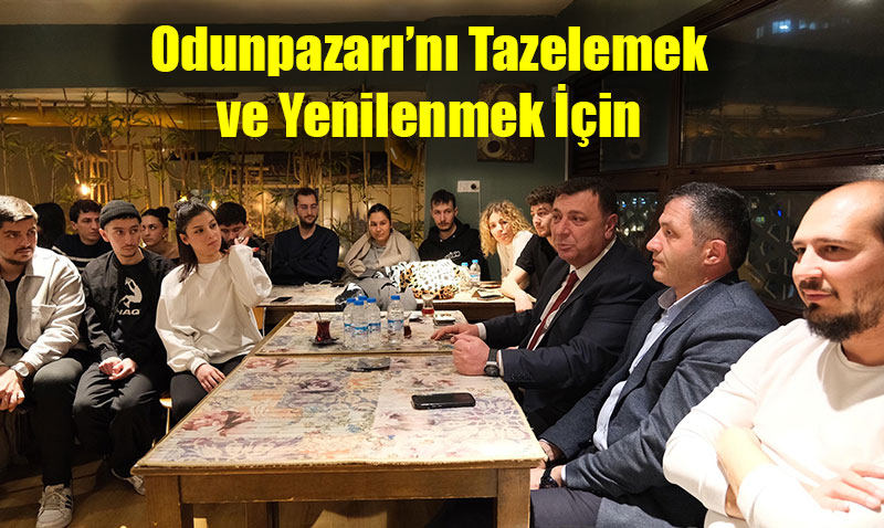 �zkan Alp �niversiteli Gen�lerle Bulu�tu