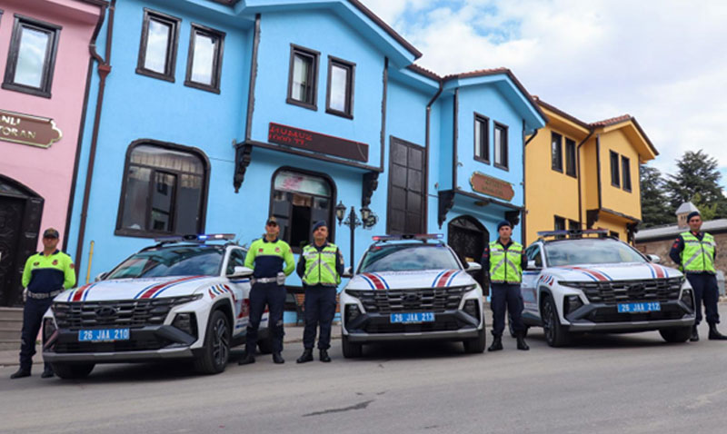 Eski�ehir Jandarma Trafik ekiplerine 5 yeni ara�