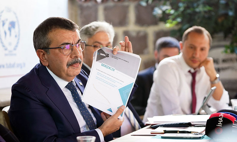 Bakan Tekin�den LGS �ddialar�na Yan�t: "Bunun Ad� �mam Hatip D��manl���d�r"