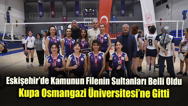 Yunus Emre Spor Salonu�nda Voleybol Heyecan�: Kamu �al��anlar� Sporun Birle�tirici G�c�nde Bulu�tu